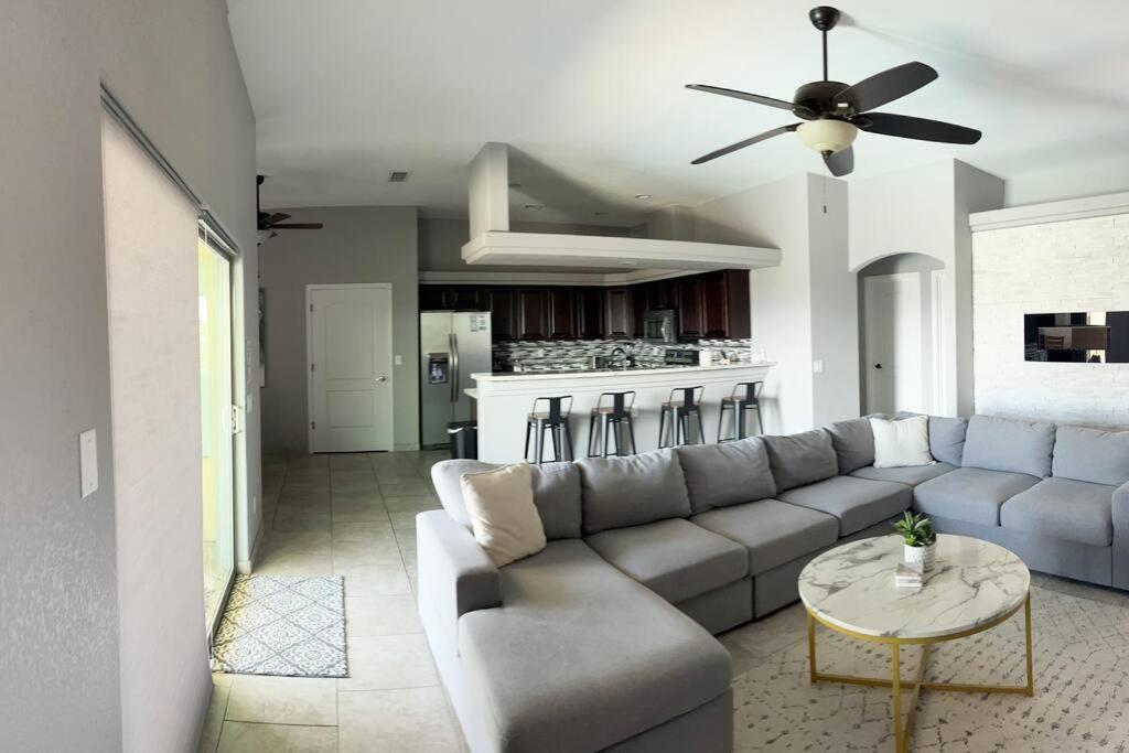 Havasu Retreat! Pool, Spa, Gym & View Лейк-Хавасу-Сити Экстерьер фото